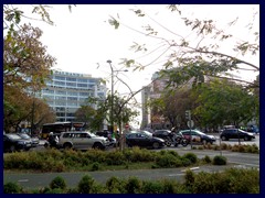 Praça Duque de Saldanha, Avenida da República 02