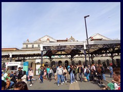 Brighton railway station 14