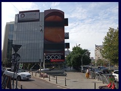 Center, University square 35