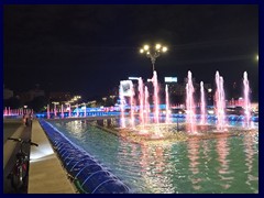 Bucharest by night - Unirii Square