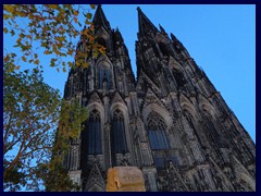 Cologne Cathedral by night 38