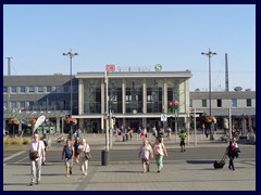 Hauptbahnhof, Main Station