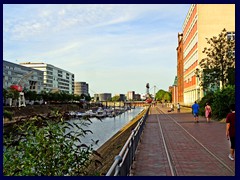 Duisburg Innenhafen 17