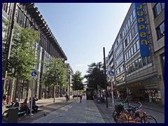 Gustaf-Grundgens-Platz 05