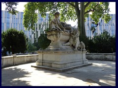 Hofgarten 14 - War Memorial