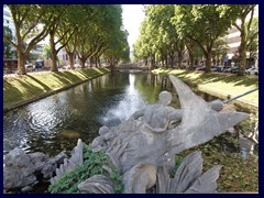 Königsallee 25 - Tritonenbrunnen