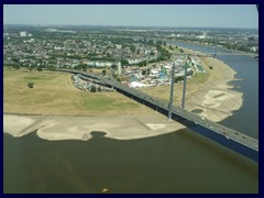 Rheinturm and its views 45 - Rheinkniebrücke