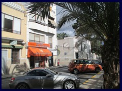 Elche City Centre 17 - Carrer Porta de la Morera, at the entrance to Horta del Cura