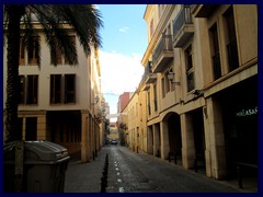 Elche City Centre 78 - most people start to go out later in the afternoon.