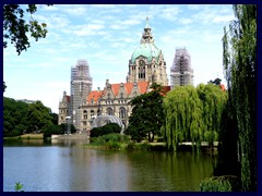 Maschpark and Neues Rathaus 4