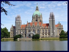 Maschpark and Neues Rathaus 6