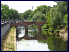 Mitte (city center) and Leine river 27