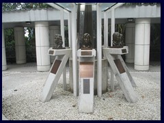 Tai Chi Garden, Hong Kong Park: Memorial to doctors who lost their lives during sars.