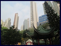 Hollywood Road Park and skyscrapers