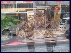 Jade and Buddha are very popular to sell in the stores of Hollywood Rd.SoHo_35