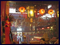 Man Mo Temple, interior