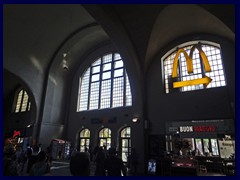 Hauptbahnhof, Central Station