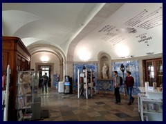 Biblioteca Palácio Galveias, library 04