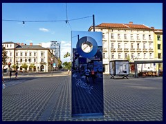 Center West 126 - Slovenian road