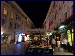 Ljubljana by night 054 - Stari trg, Old square