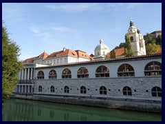 Old Town 038 - Central Market, Ljubljanica