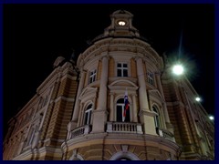 Ljubljana by night 021 - Post Office Bldg