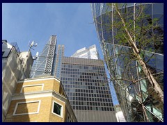 30 St Mary Axe, the Gherkin, built 2004 13