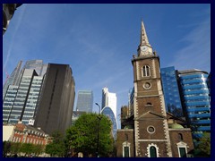 Aldgate Square, St Botolph Church