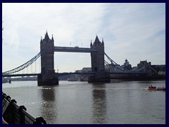 Tower Bridge, Thames