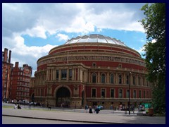 Royal Albert Hall, Kensington Gardens