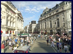 Piccadilly Circus 03