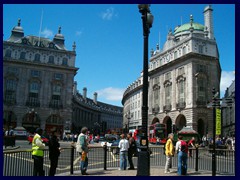 Piccadilly Circus 2006 a