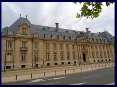 Place des Martyrs 2