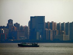 Taipa Island seen from Avenue Dr Sun Yat-Sen. In the middle is Crown Hotel Casino from 2007.