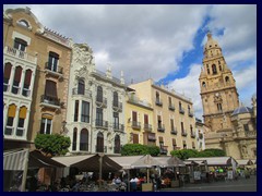 Murcia City Centre 059 - Plaza Cardenal Belluga, a very beauiful square that reminds of the piazzas in Rome.