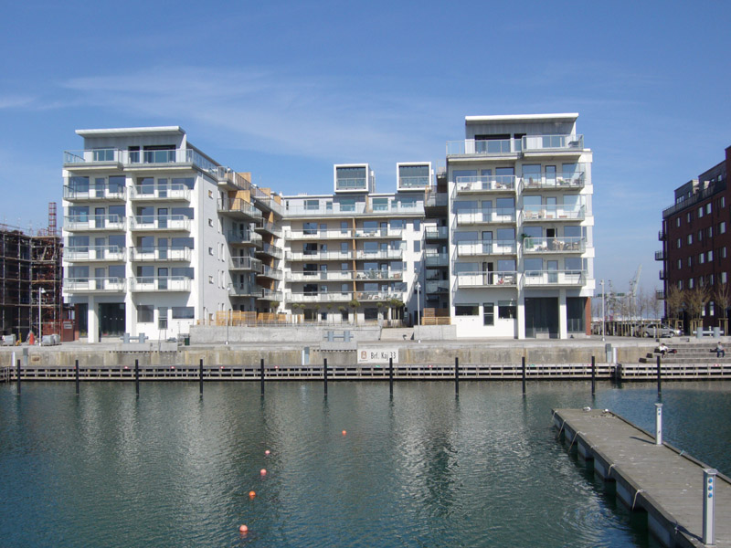 The new buildings at Dockan and Västra Hamnen – summer in Malmö ...