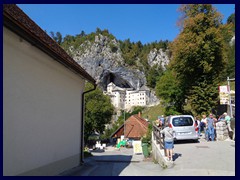 Predjama Castle 05