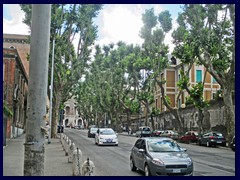 Via Merulana, the nice hilly road that goes up to San Giovanni in Laterano.