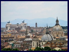 View of the historical center from Castel Sant 'Angelo 