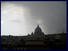 Note the black cloud that is only above St Peter's Basilica, bizarre! The heavy thunderstorm lasted for about one hour, we sheleterd in Castel Sant 'Angelo café!