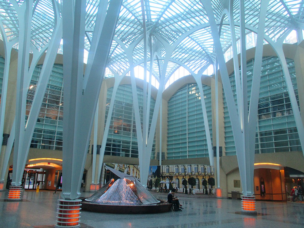 Toronto - Eaton Centre, Brookfield Place, Allen Lambert Galleria, Hockey  Hall of Fame