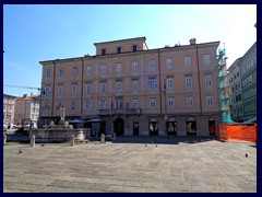 Piazza del Ponte Rosso 2