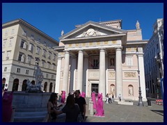 Piazza della Borsa 07 - Bourse House