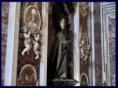St Peter's Basilica, interior 050