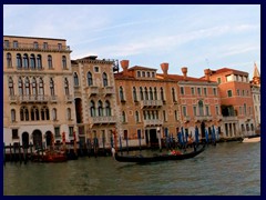 Canal Grande 4K video 9