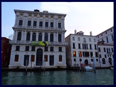 Canal Grande - Vaporette boat tour 38 - Ca' Corner della Regina