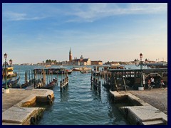 Riva degli Schiavoni - 4K promenade 01