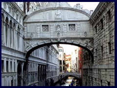 Venice 256b - The Bridge of Sighs (Ponte dei Sospiri)