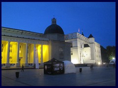 Cathedral Square by night