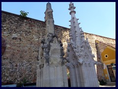 Zagreb Cathedral 22 - Renovation of spires after earthquake